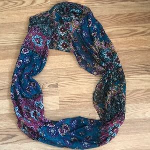 Infinity scarf